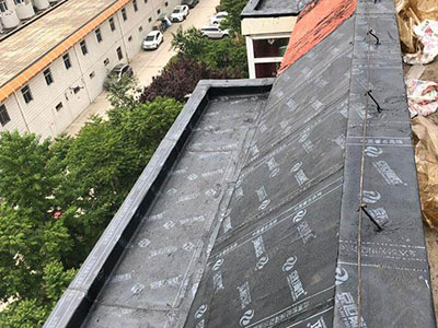 北京順義防水公司:衛(wèi)生間天花漏水樓上不肯配合維修怎么辦